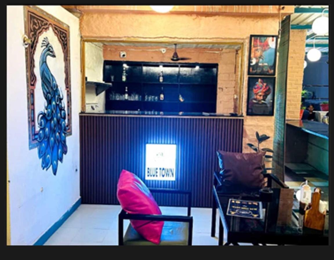 Blue Town Hostel & Cafe Jodhpur  Buitenkant foto