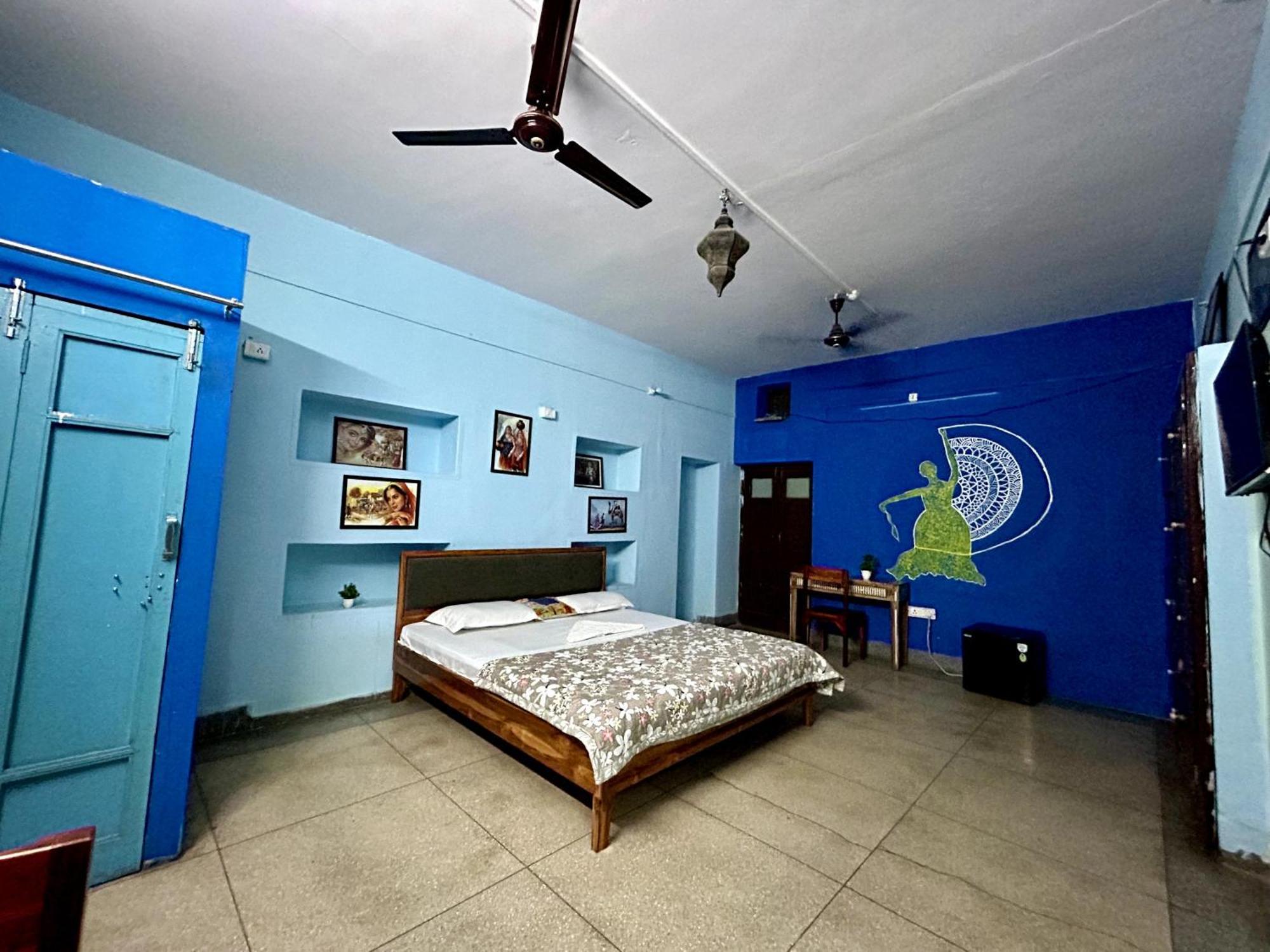 Blue Town Hostel & Cafe Jodhpur  Buitenkant foto
