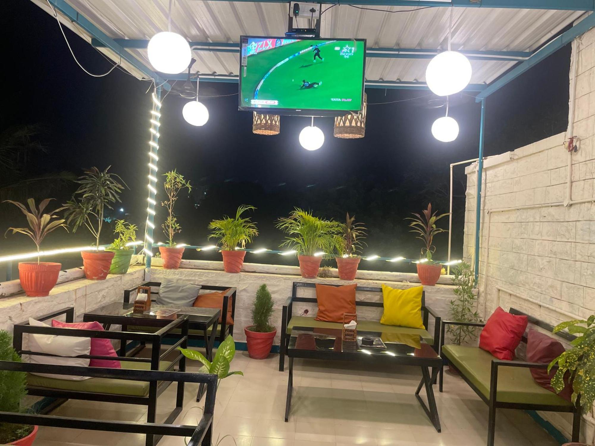 Blue Town Hostel & Cafe Jodhpur  Buitenkant foto